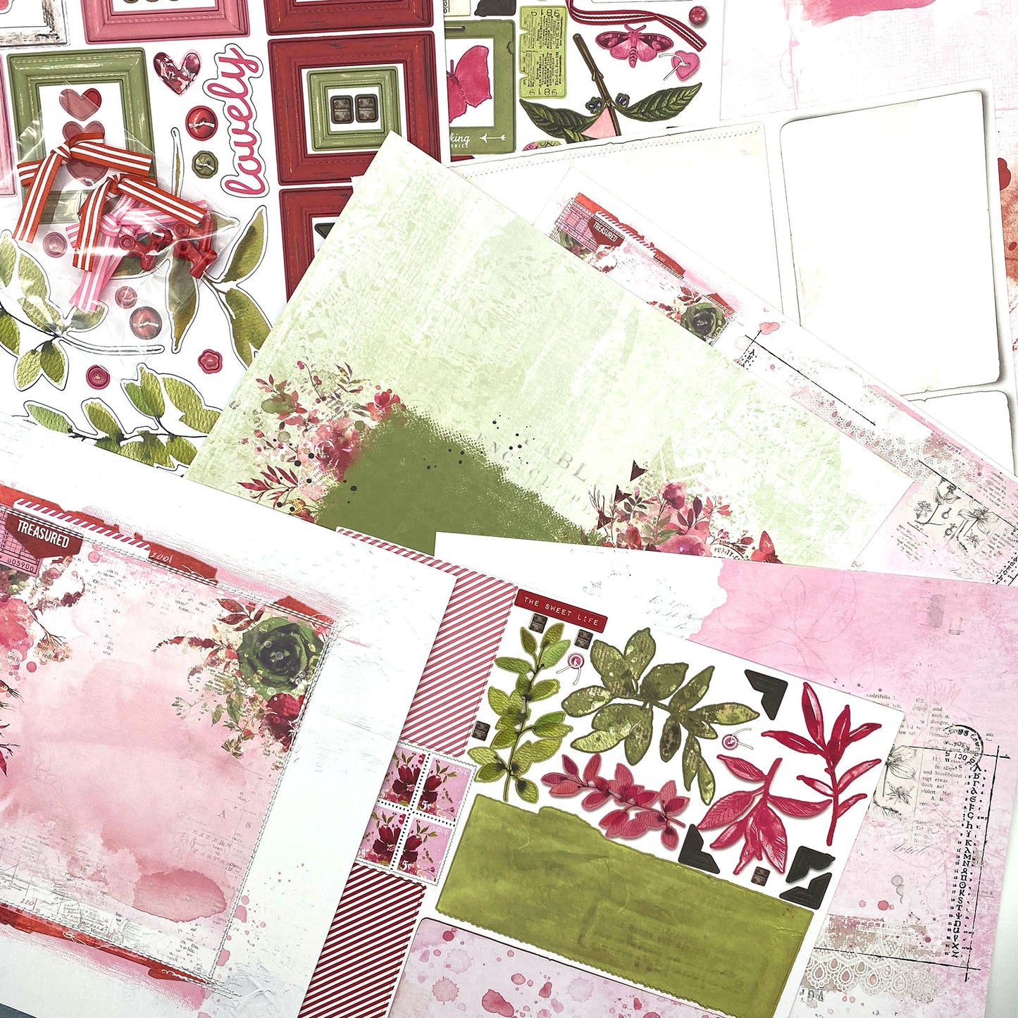 ArtOptions Rouge Ultimate Page Kit